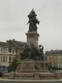 Monument commémoratif du siège de 1557 à Saint-Quentin.jpg